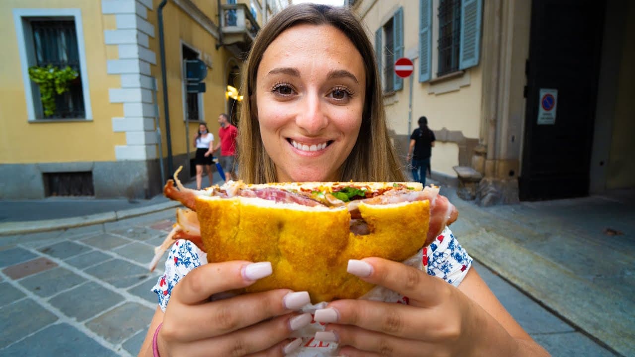 ITALIAN STREET FOOD in MILAN 🇮🇹 #1 Panzerotti, Panini and Tiramisu in Milano, Italy!