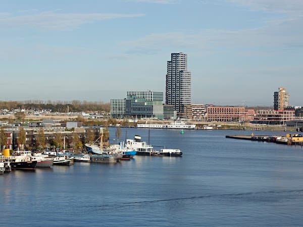 Numa Amsterdam Docklands