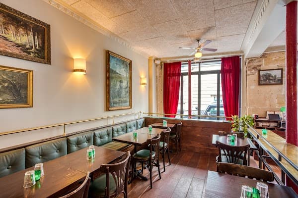Cambridge Public House