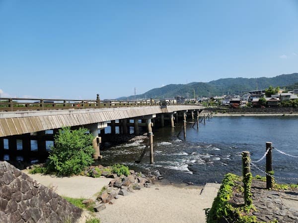 Uji Bridge