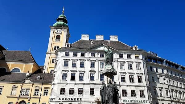 Freyung Square