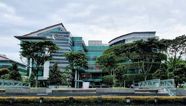 Singapore Management University (SMU)