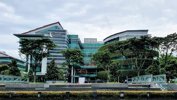 Singapore Management University (SMU)