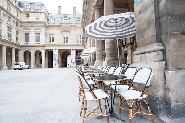 Le Nemours