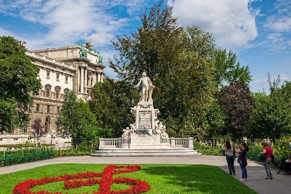 Mozart Monument