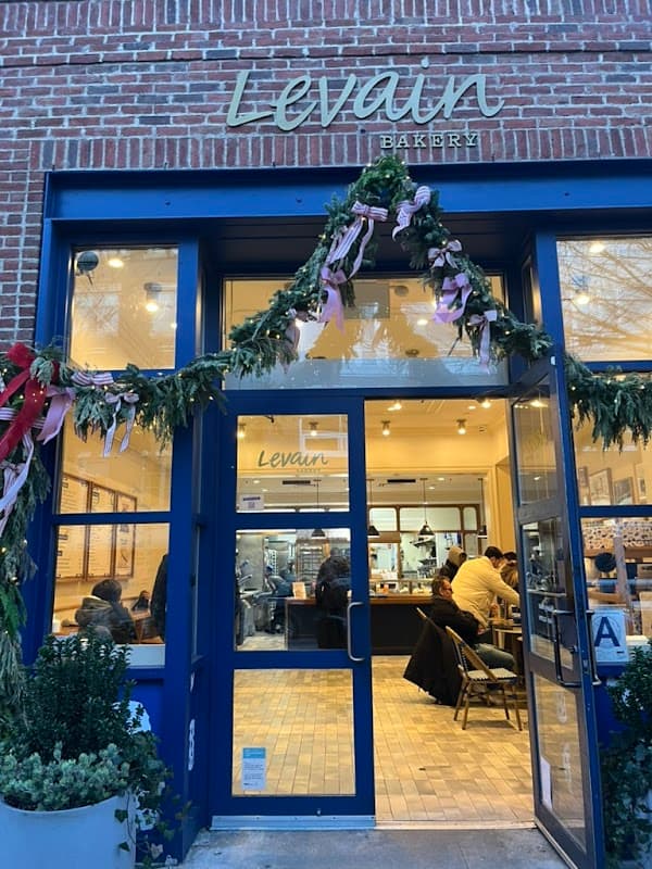 Levain Bakery (Williamsburg)