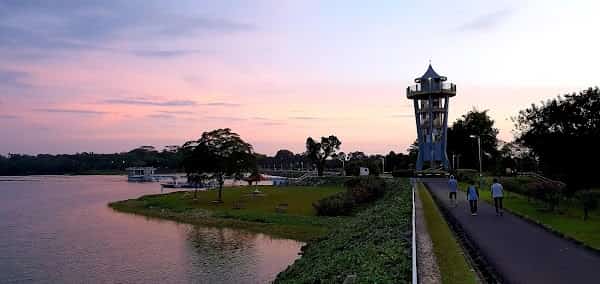 Central Catchment Nature Reserve