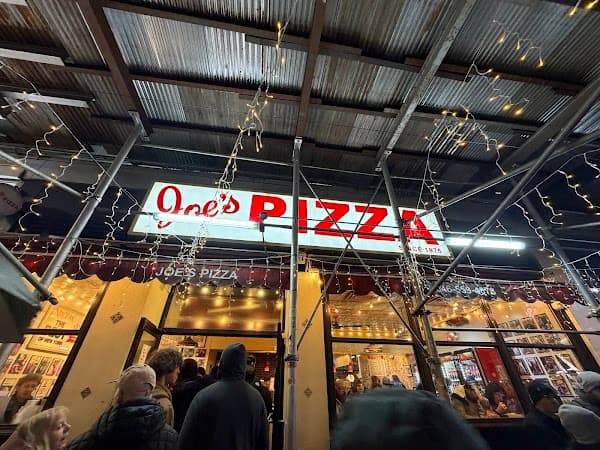 Joe's Pizza