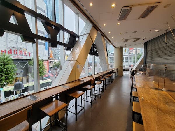 Starbucks Shibuya Tsutaya
