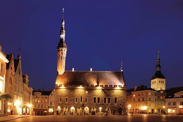 Town Hall Square