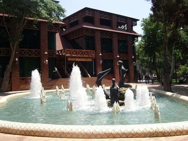 Molokan Garden (Sahil Bağı)