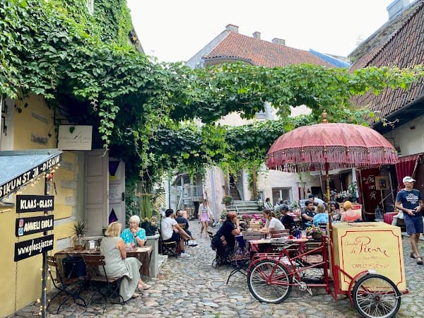 Masters' Courtyard