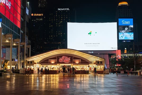 centralwOrld