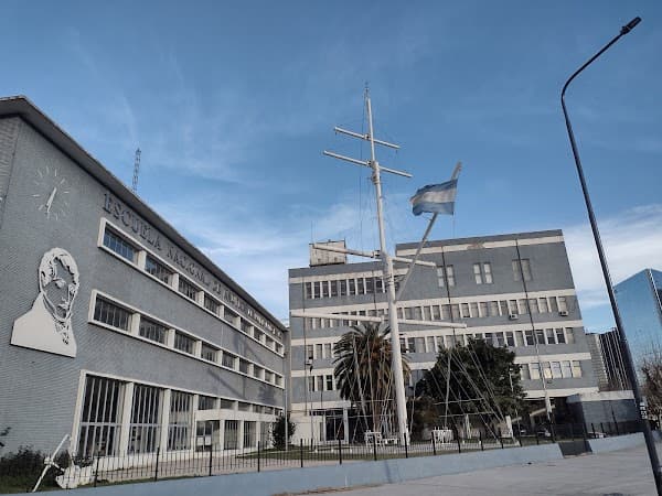 Escuela Nacional de Náutica "Manuel Belgrano"
