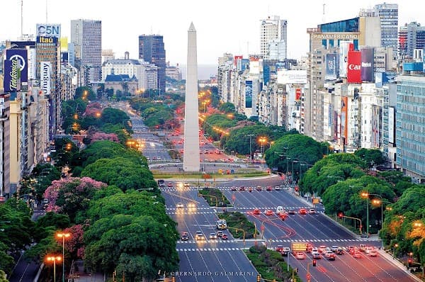 Avenida 9 de Julio