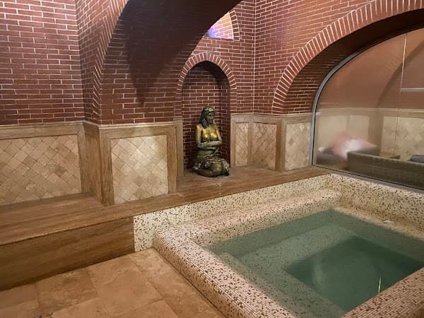Abanotubani (Sulphur Baths)