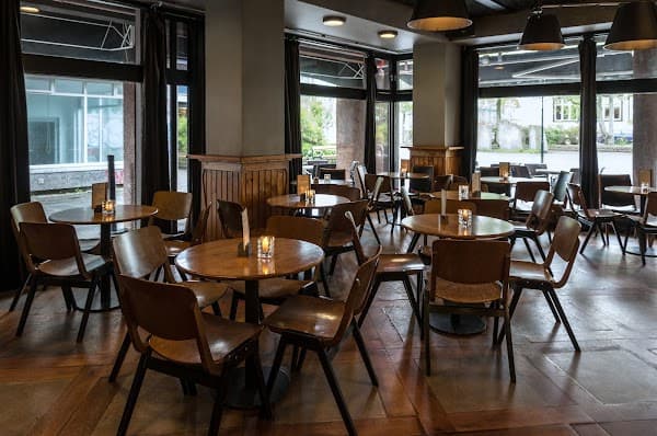 Skúli Craft Bar