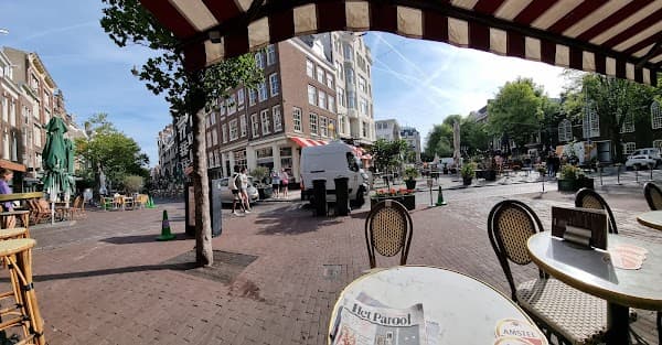 Café Hoppe