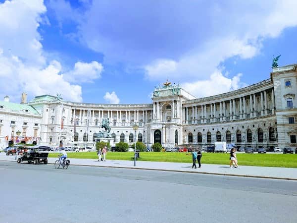 Neue Burg Balcony (Hitler's Balcony)